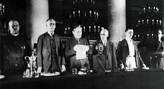 Как княжна-комсомолка хотела Сталина убить