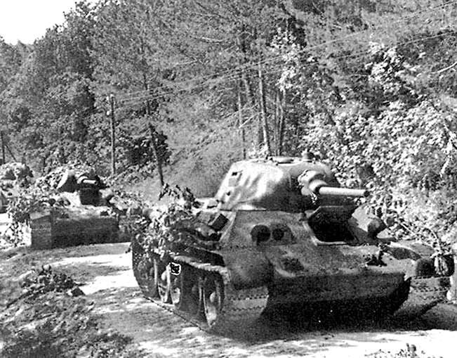 2012 07  Тридцатьчетверки, которых нет на пьедестале