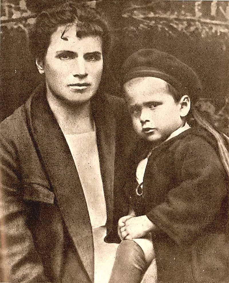 Вера Мухина с сыном, 1923 год