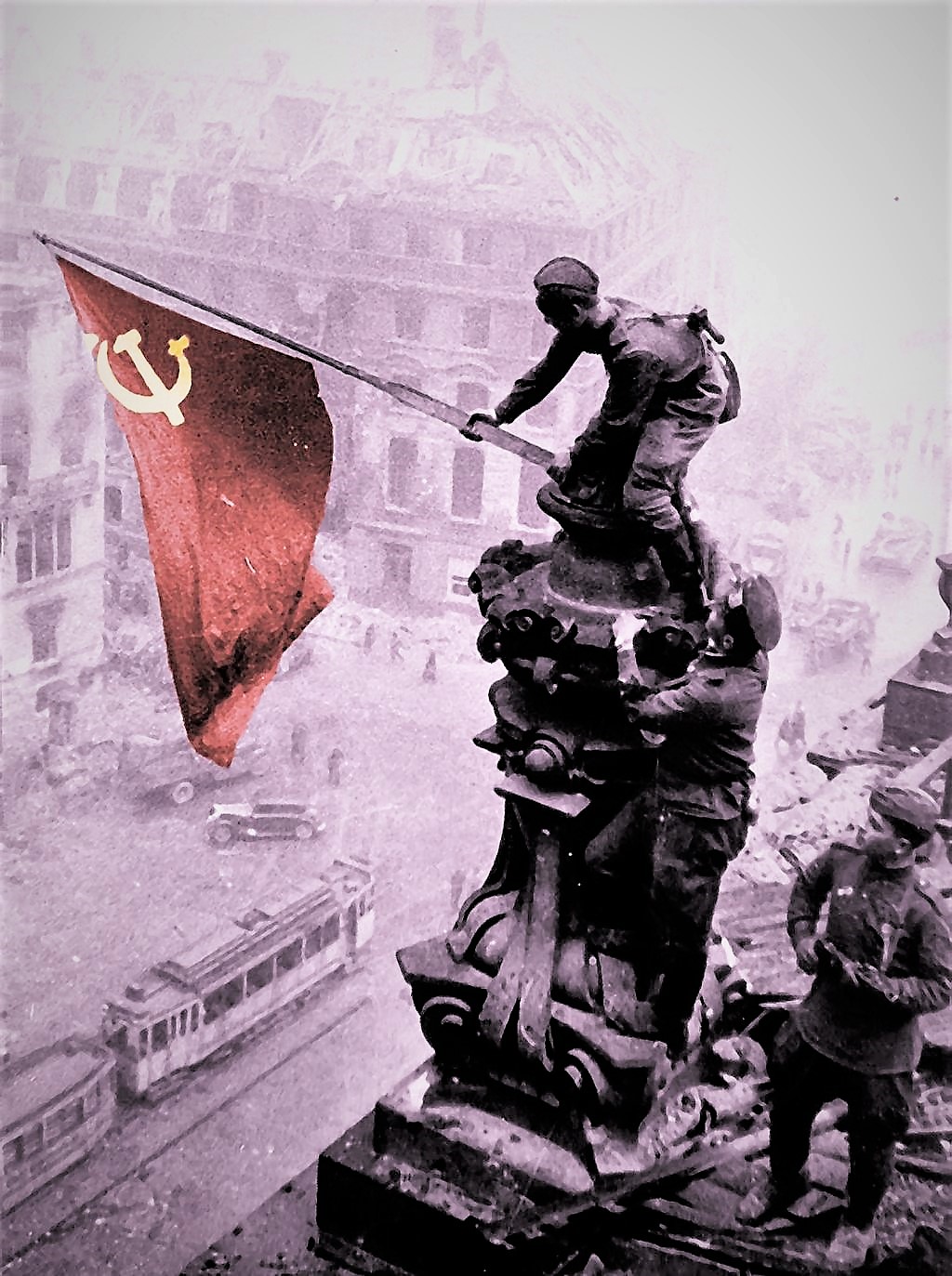 знамя Победы над Рейхстагом